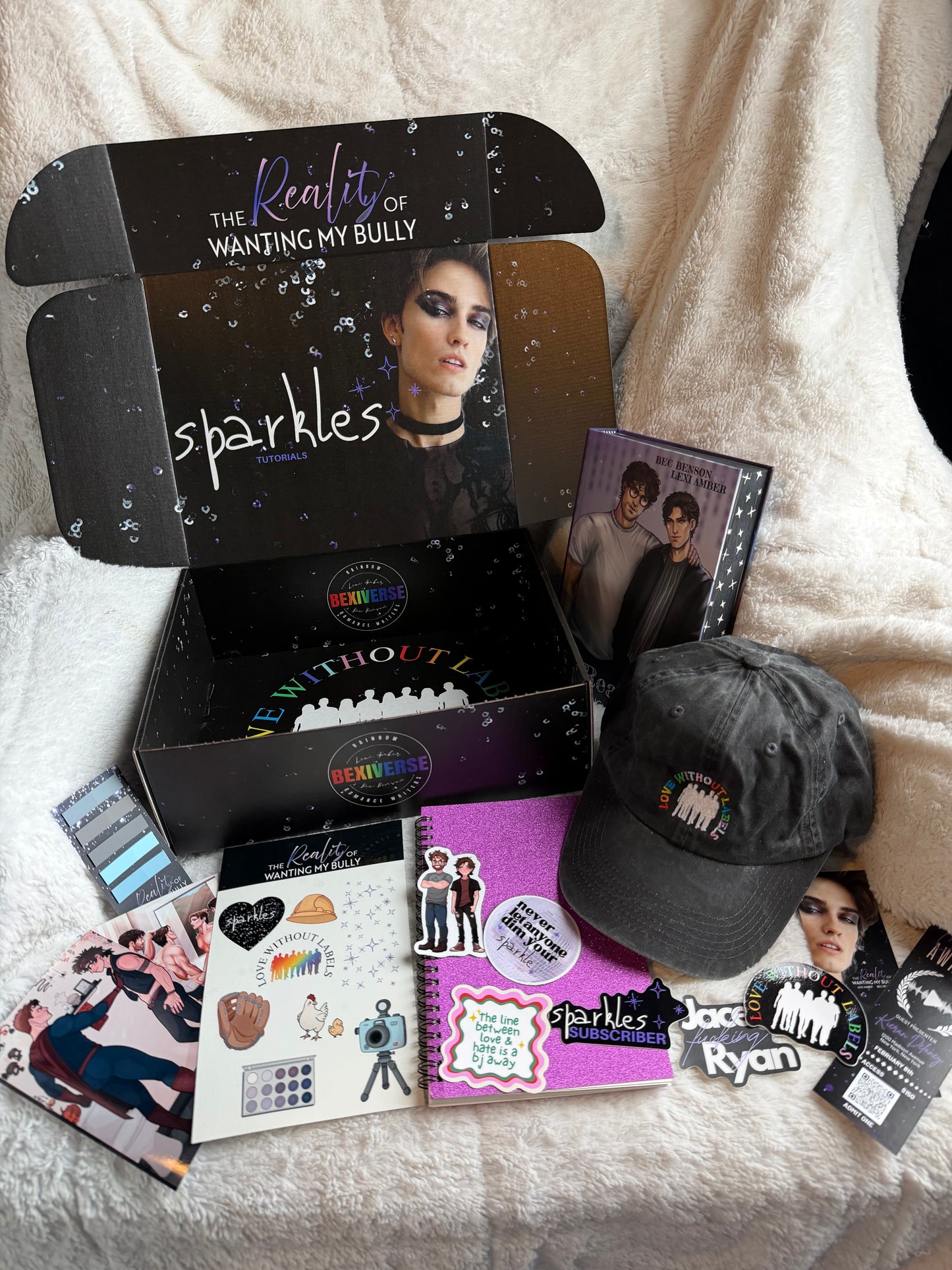 SCRATCH AND DENT partial Bully book Box OPTION A